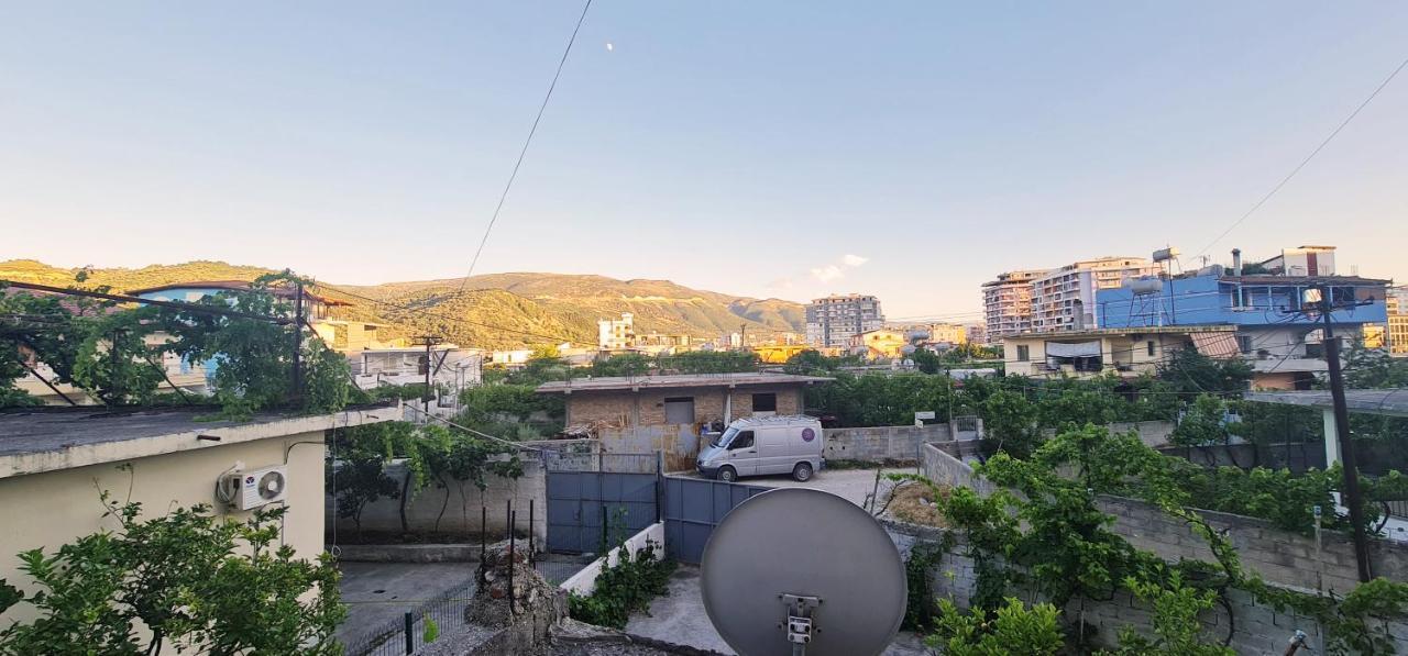 Fabio'S Apartment Vlore Luaran gambar